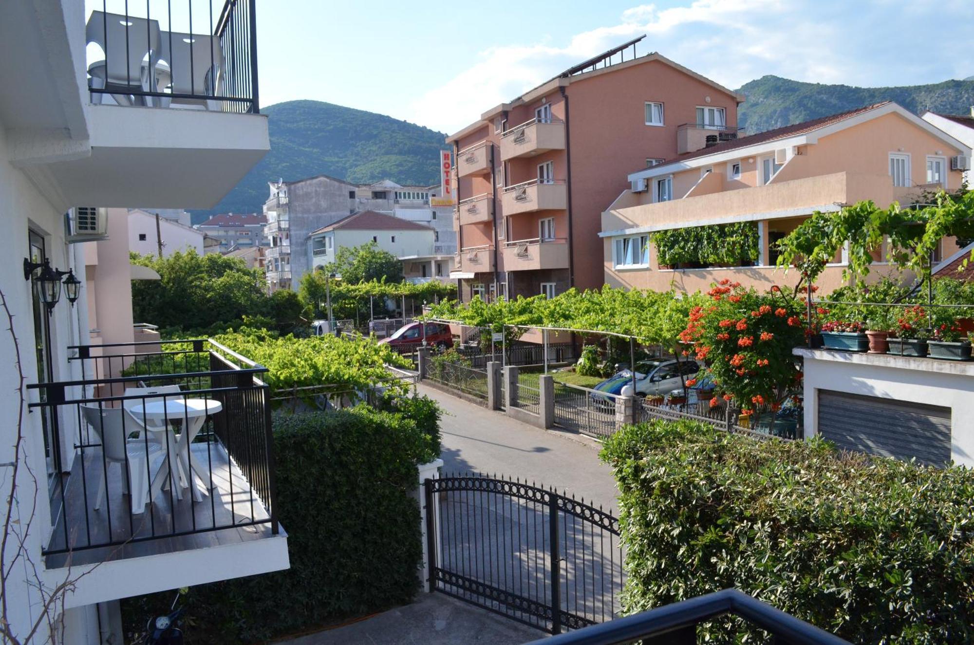 Casablanca Apartments Budva Ngoại thất bức ảnh